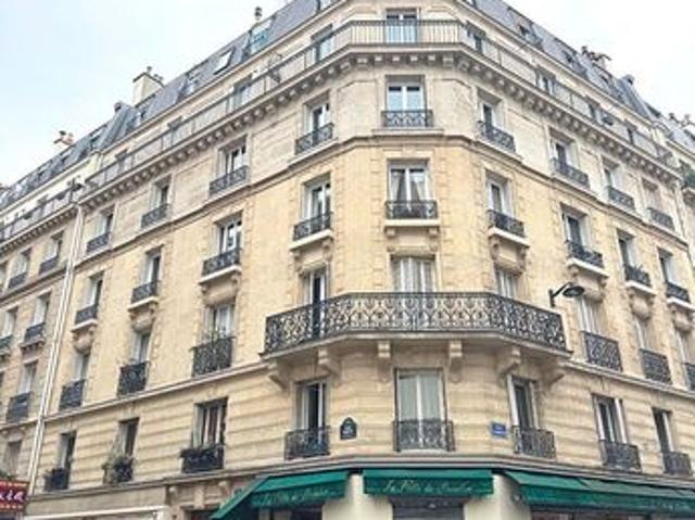 Studio 1 pièce 9 m²