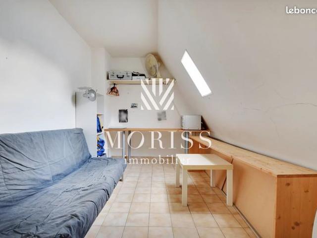 Studio 1 pièce 9 m²