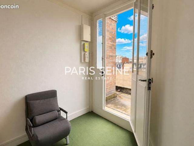 Studio 1 pièce 9 m²
