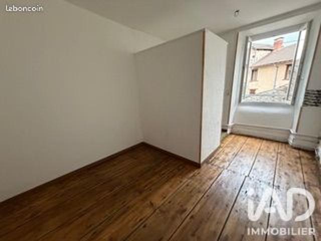Studio 1 pièce 13 m²