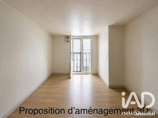 Studio 1 pièce 13 m²