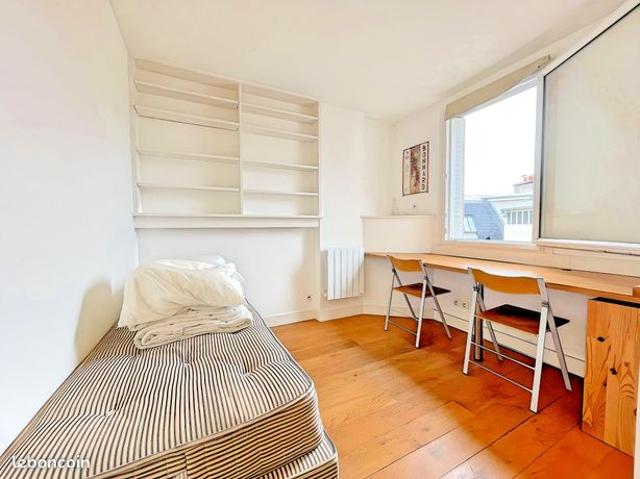 Studio 1 pièce 13 m²