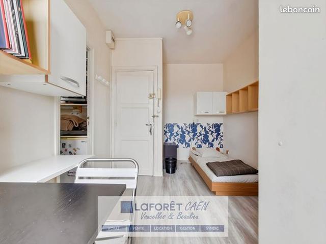 Studio 1 pièce 13 m²