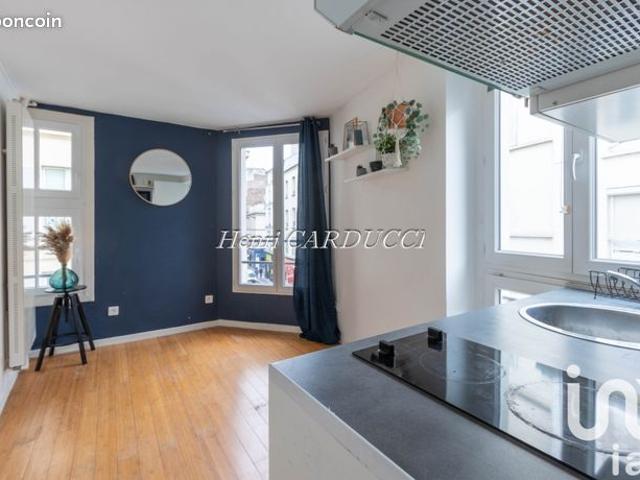 Studio 1 pièce 13 m²