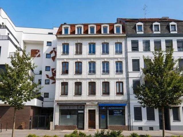 Studio 1 pièce 13 m²