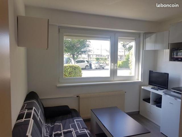 Studio 1 pièce 13 m²