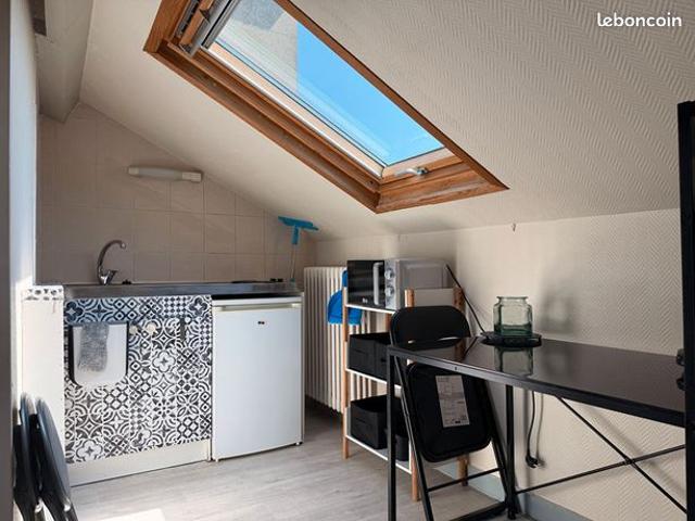 Studio 1 pièce 10 m²
