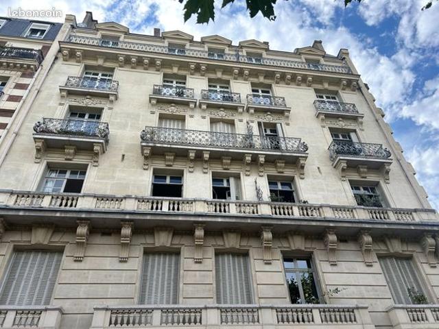Studio 1 pièce 10 m²