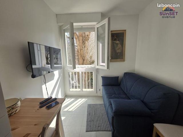 Studio 1 pièce 10 m²
