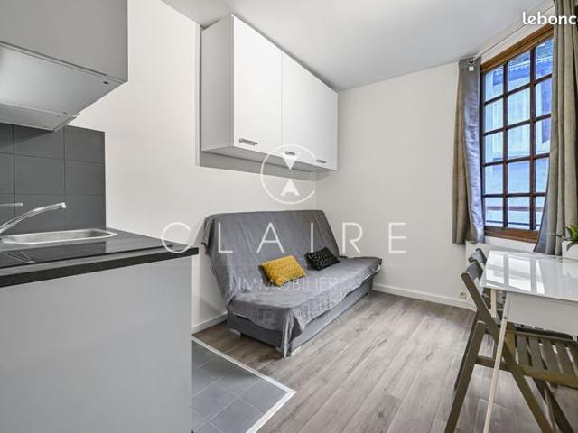 Studio 1 pièce 11 m²