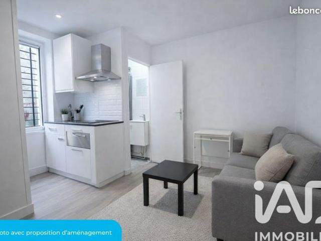 Studio 1 pièce 11 m²