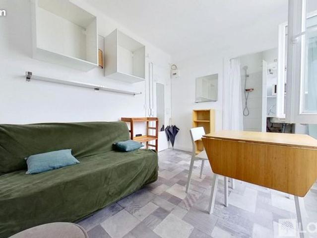 Studio 1 pièce 11 m²