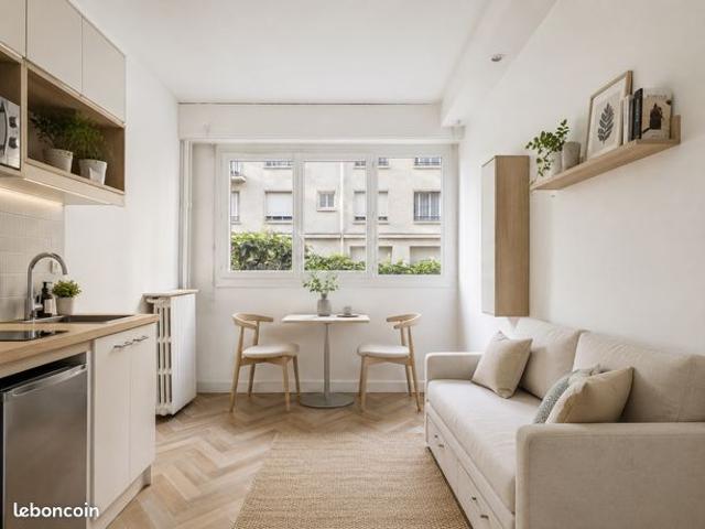 Studio 1 pièce 11 m²