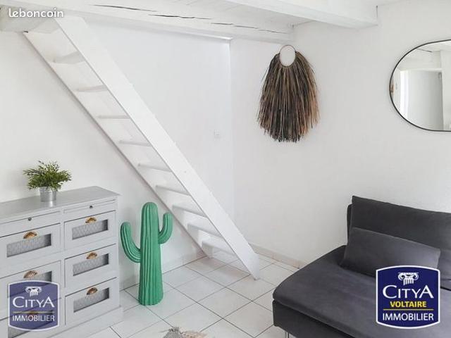 Studio 1 pièce 12 m²
