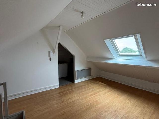Studio 1 pièce 12 m²