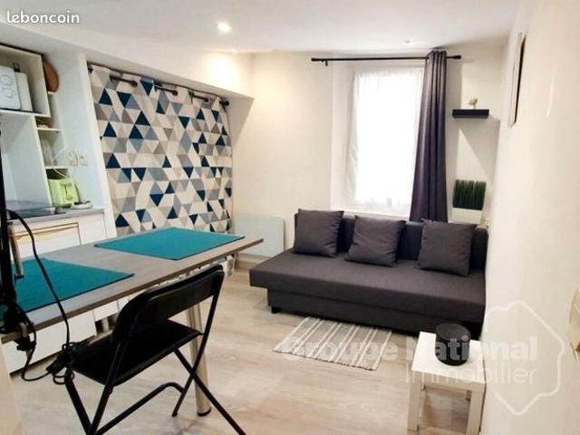 Studio 1 pièce 12 m²