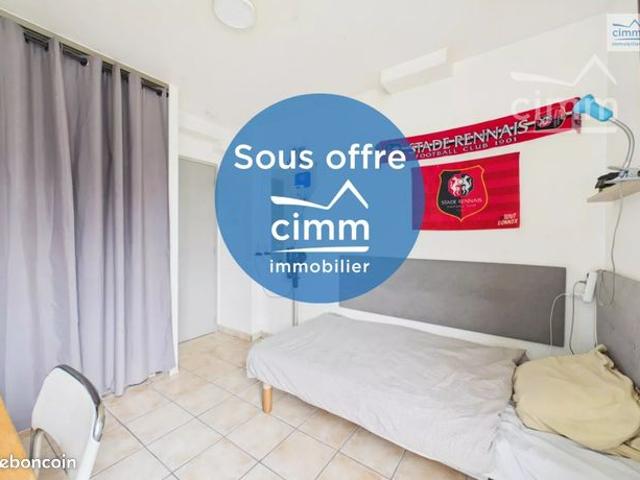 Studio 1 pièce 12 m²