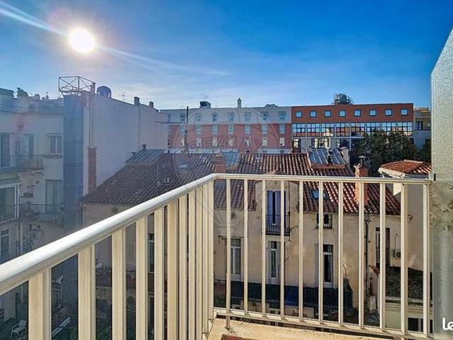 Studio 1 pièce 17 m²