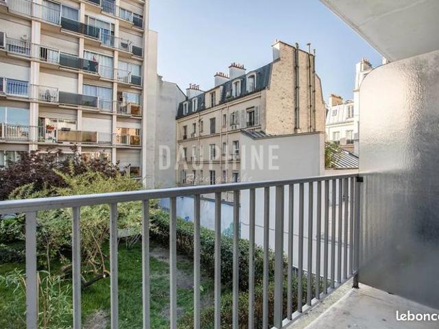 Studio 1 pièce 17 m²