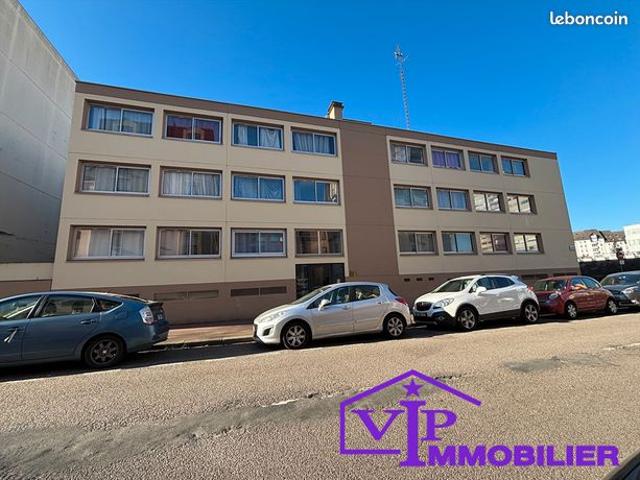 Studio 1 pièce 17 m²