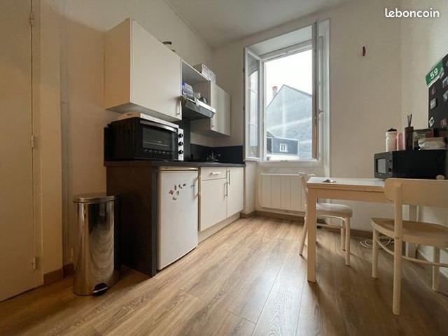 Studio 1 pièce 17 m²