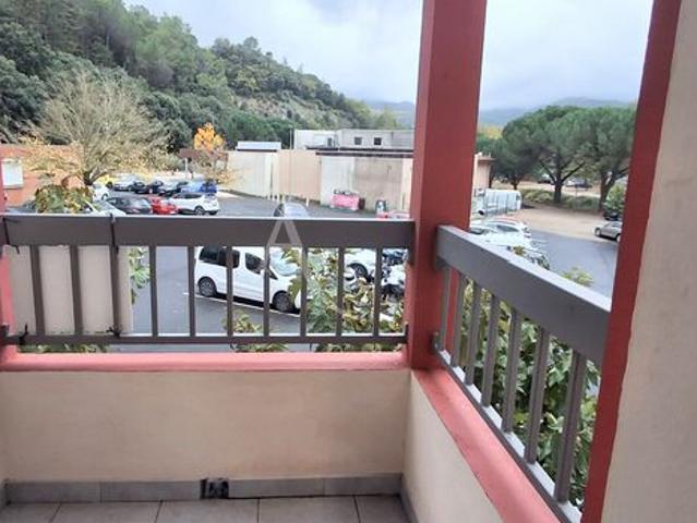 Studio 1 pièce 17 m²