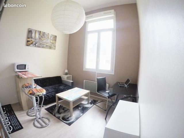 Studio 1 pièce 17 m²
