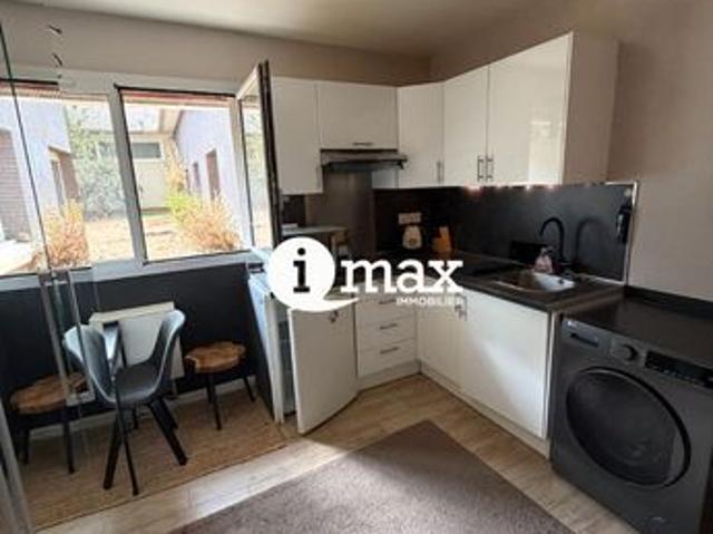 Studio 1 pièce 17 m²