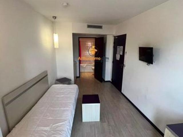 Studio 1 pièce 17 m²