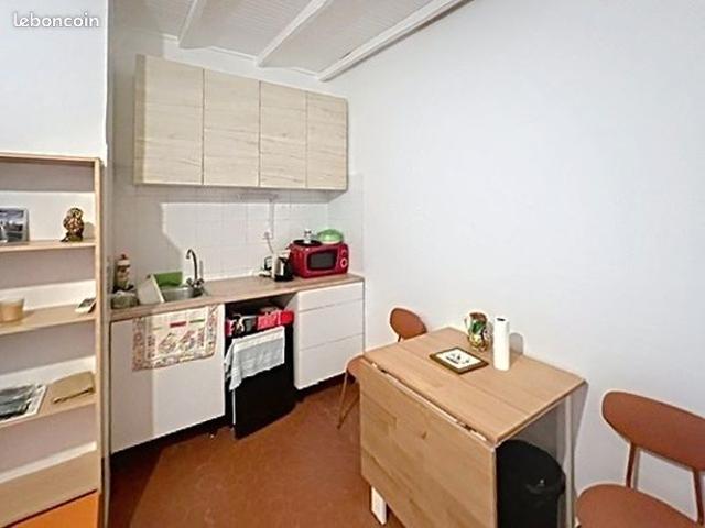 Studio 1 pièce 17 m²