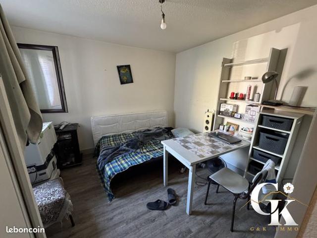 Studio 1 pièce 17 m²