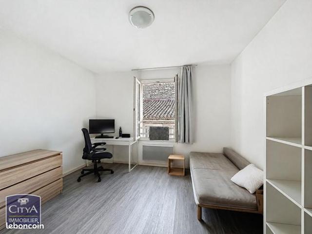 Studio 1 pièce 17 m²