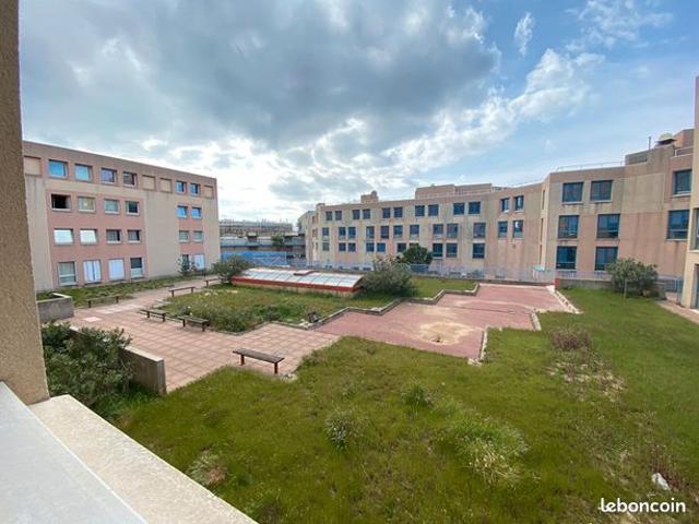 Studio 1 pièce 17 m²