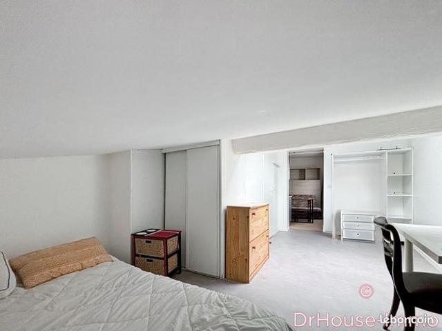 Studio 1 pièce 17 m²