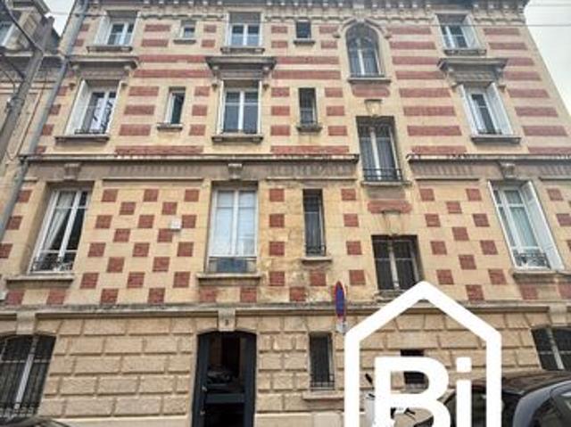 Studio 1 pièce 17 m²