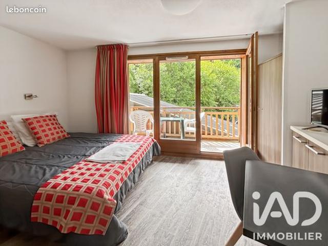 Studio 1 pièce 17 m²