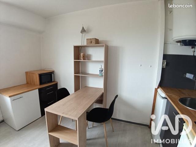 Studio 1 pièce 17 m²