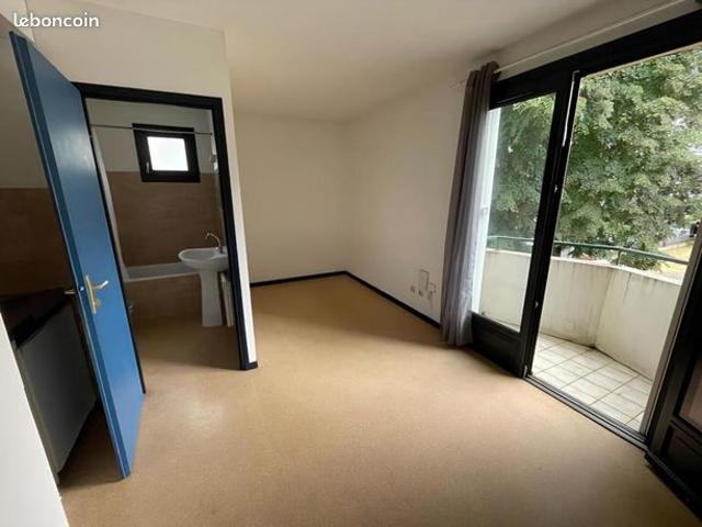 Studio 1 pièce 17 m²