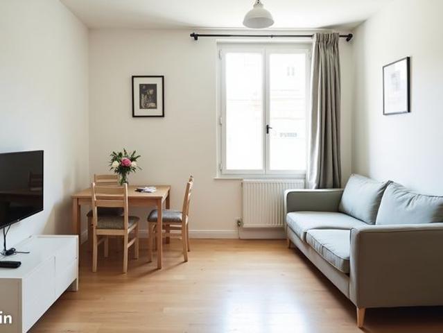 Studio 1 pièce 17 m²