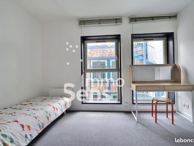 Studio 1 pièce 17 m²