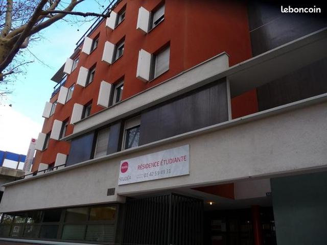 Studio 1 pièce 17 m²