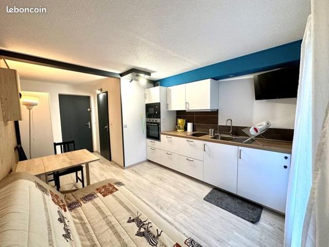 Studio 1 pièce 17 m²