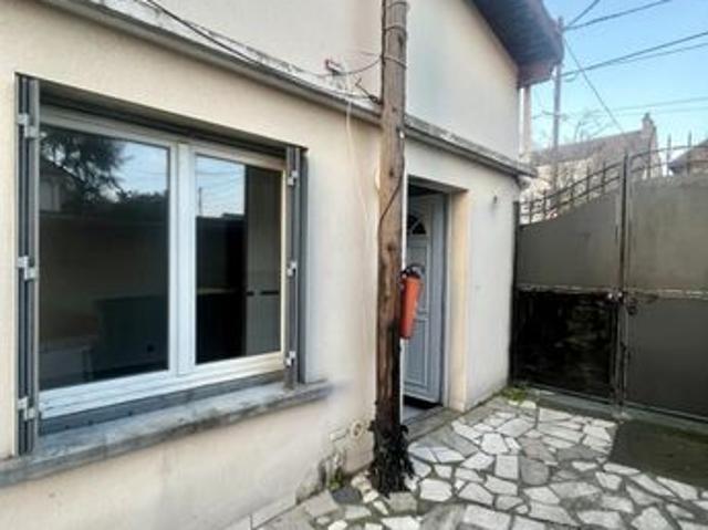 Studio 1 pièce 17 m²