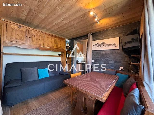 Studio 1 pièce 17 m²
