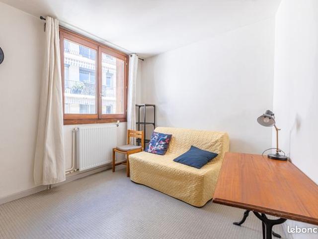 Studio 1 pièce 17 m²