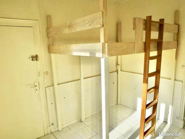 Studio 1 pièce 17 m²