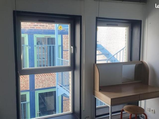 Studio 1 pièce 17 m²