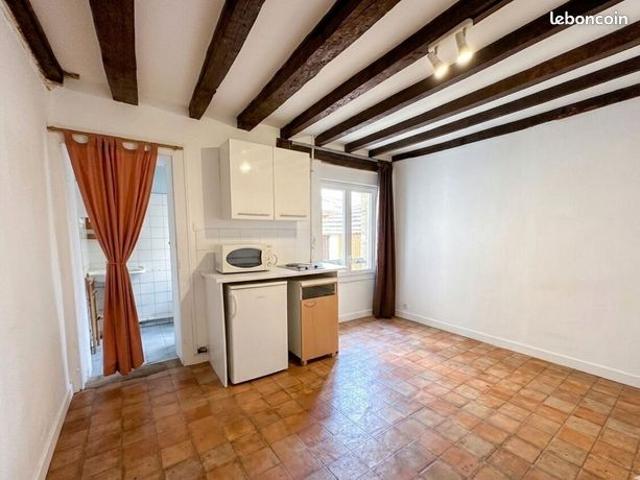 Studio 1 pièce 17 m²