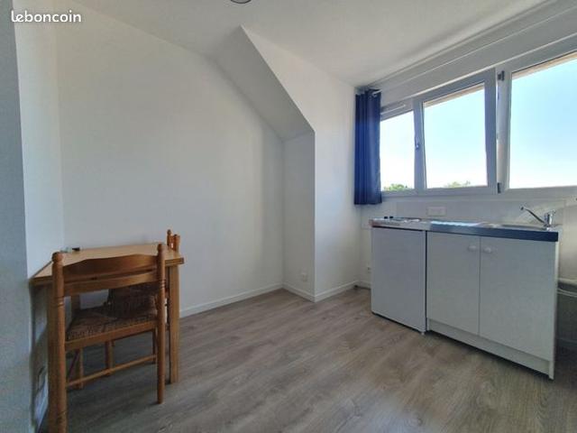 Studio 1 pièce 17 m²