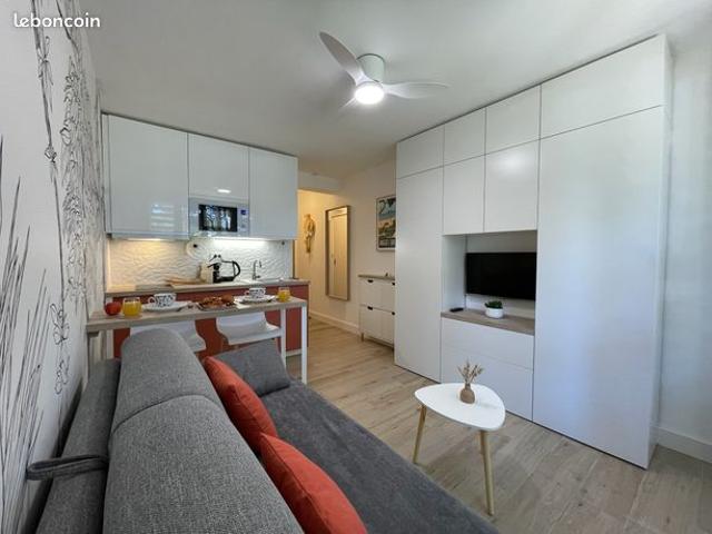 Studio 1 pièce 17 m²